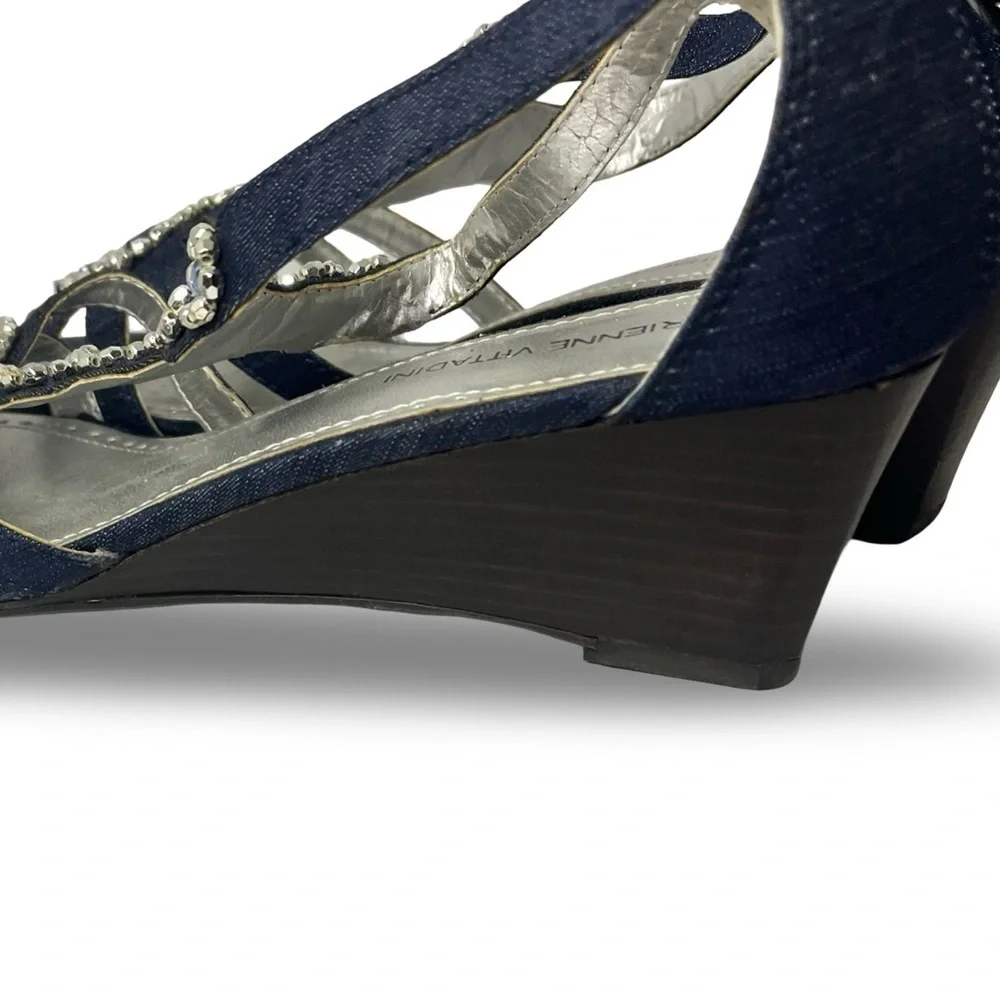 Adrienne Vittadini Navy Blue Linen Jeweled Kitten Wedge Sandals Size 8